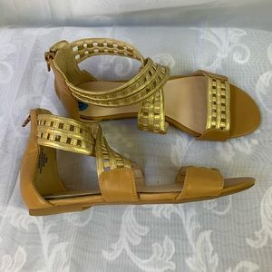 Nine West Suzie Rae flat sandals gold lattice 6.5